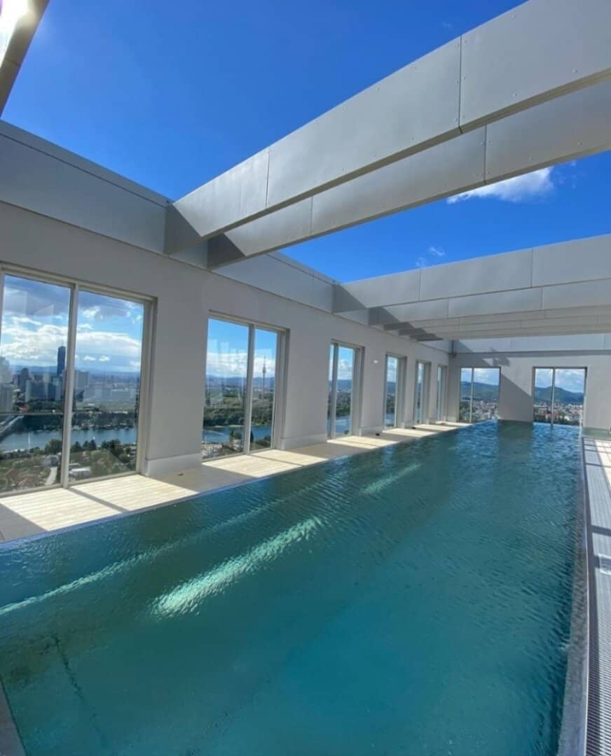 2-room apartment with distant view, sauna, pool and fitness