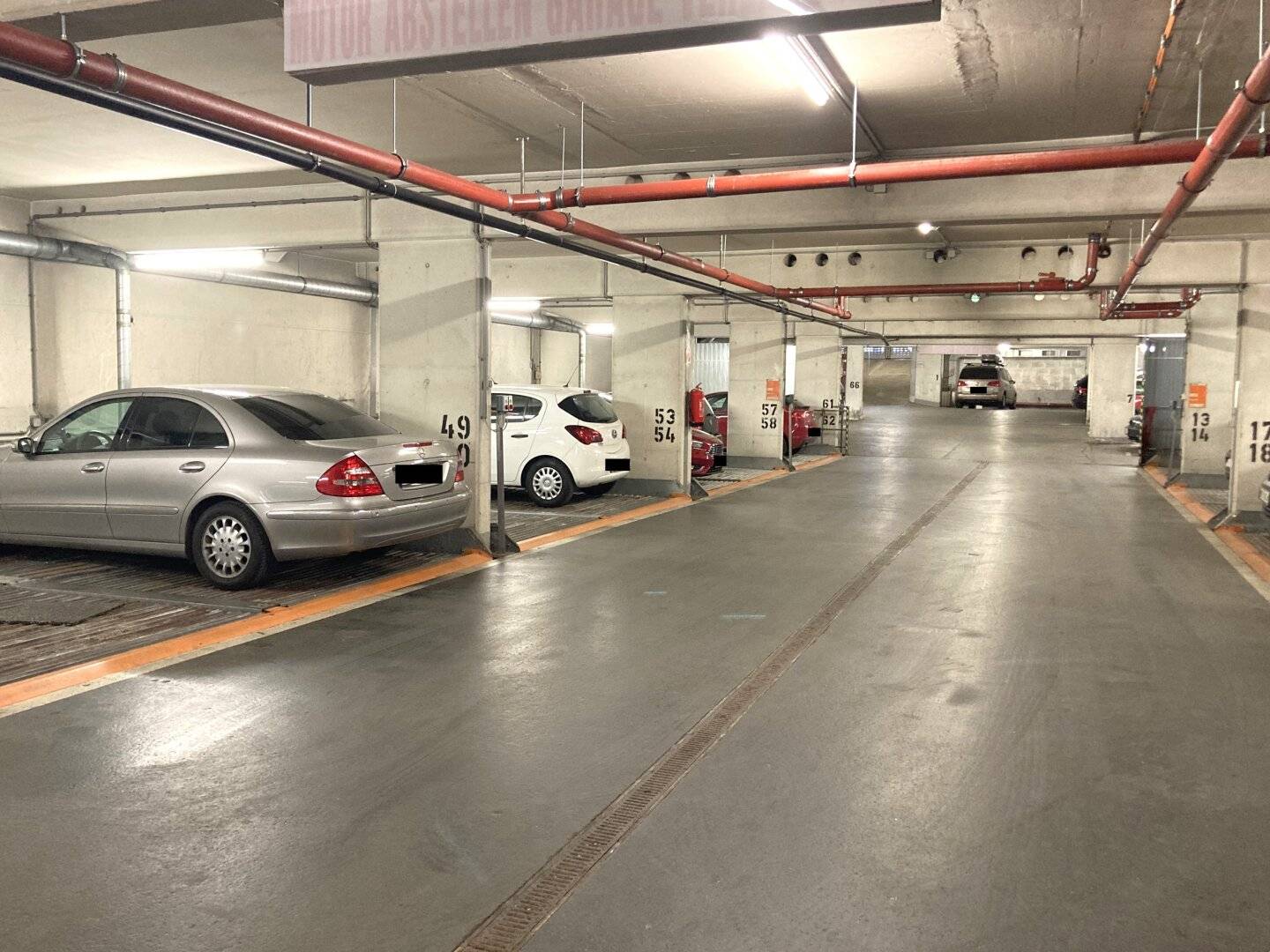 Garagenplatz im 8. Bezirk zu mieten! Nähe U6 Thaliastraße! Ab sofort verfügbar! Fahrzeughöhe maximal 1,65 Meter!