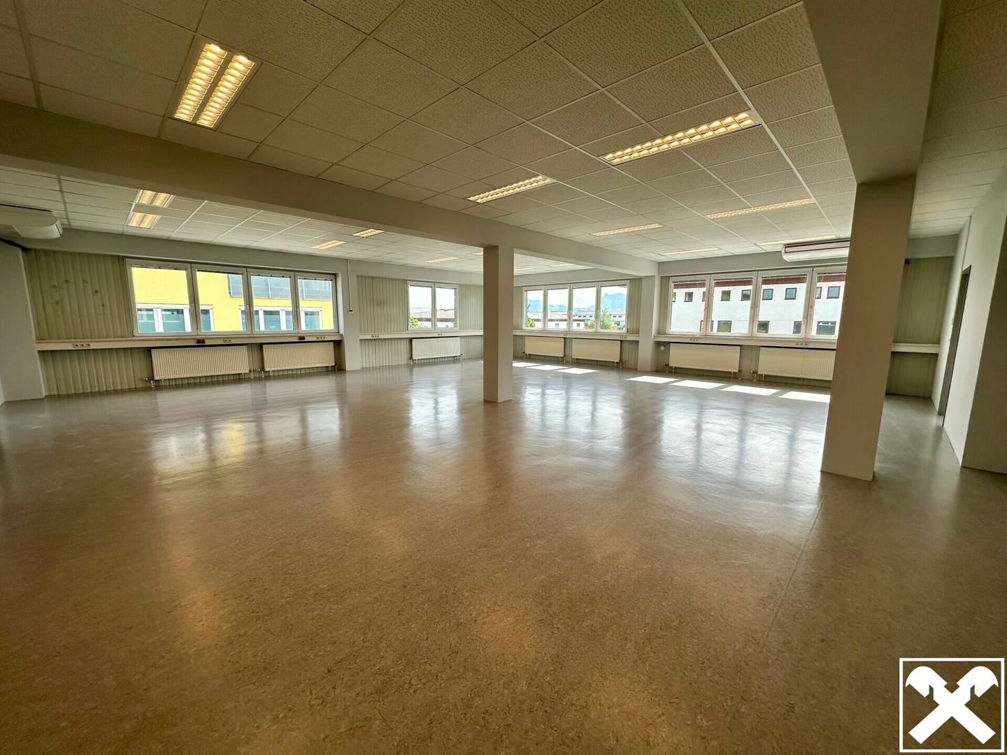 Top-Lage für Ihr Unternehmen: Modernes Gewerbeobjekt