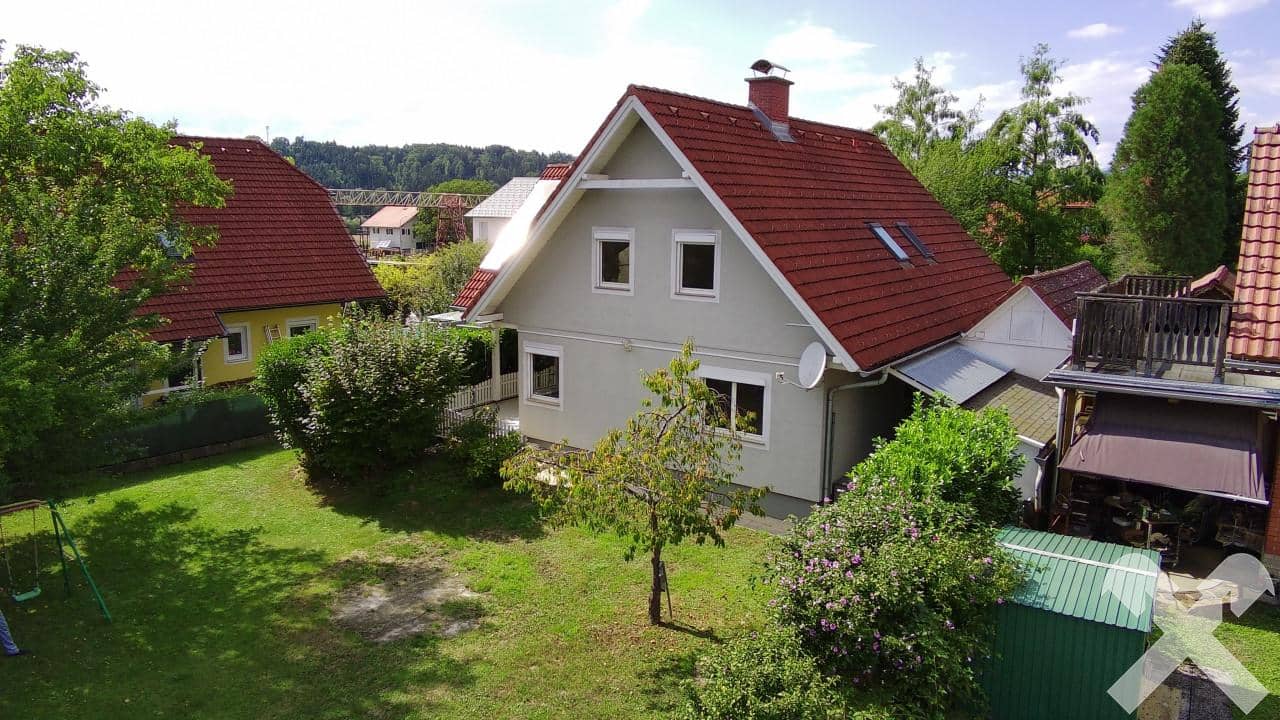 Top-gepflegtes, großzügiges Wohnhaus in zentraler Marktlage