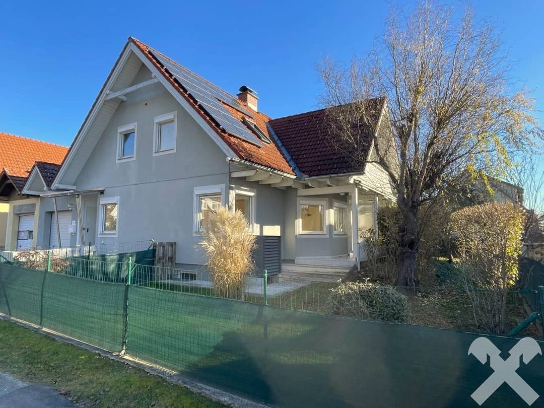 Einfamilienhaus in Hitzendorf mit 157 m², Kachelofen, PV-Anlage