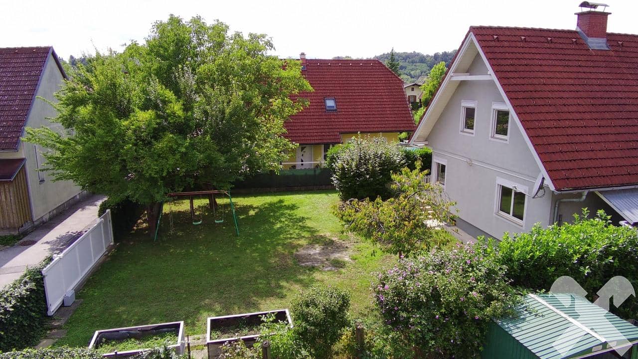 Top-gepflegtes, großzügiges Wohnhaus in zentraler Marktlage