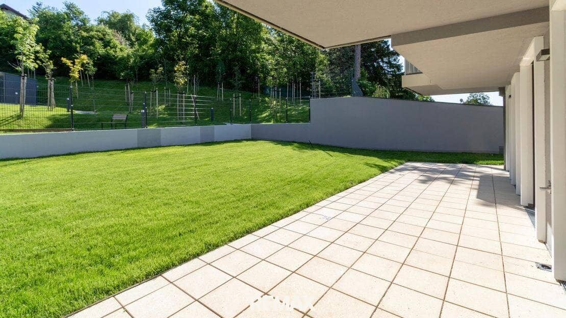 Apartment newly built with garden and terrace