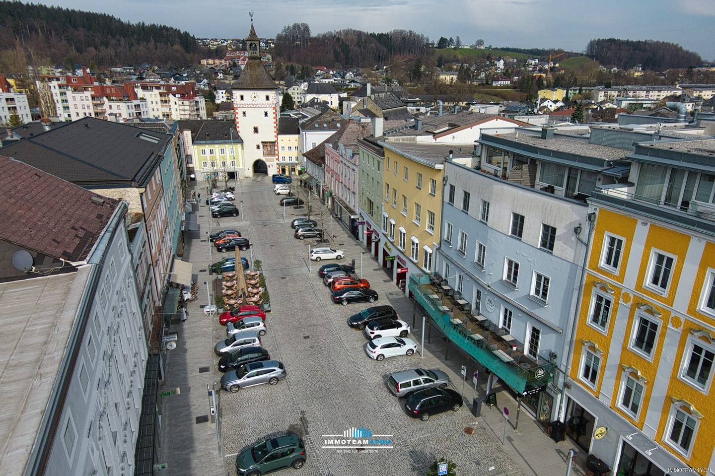 Stadthaus mit 676 m2 Wohnfläche, zentrale Lage in Vöcklabruck