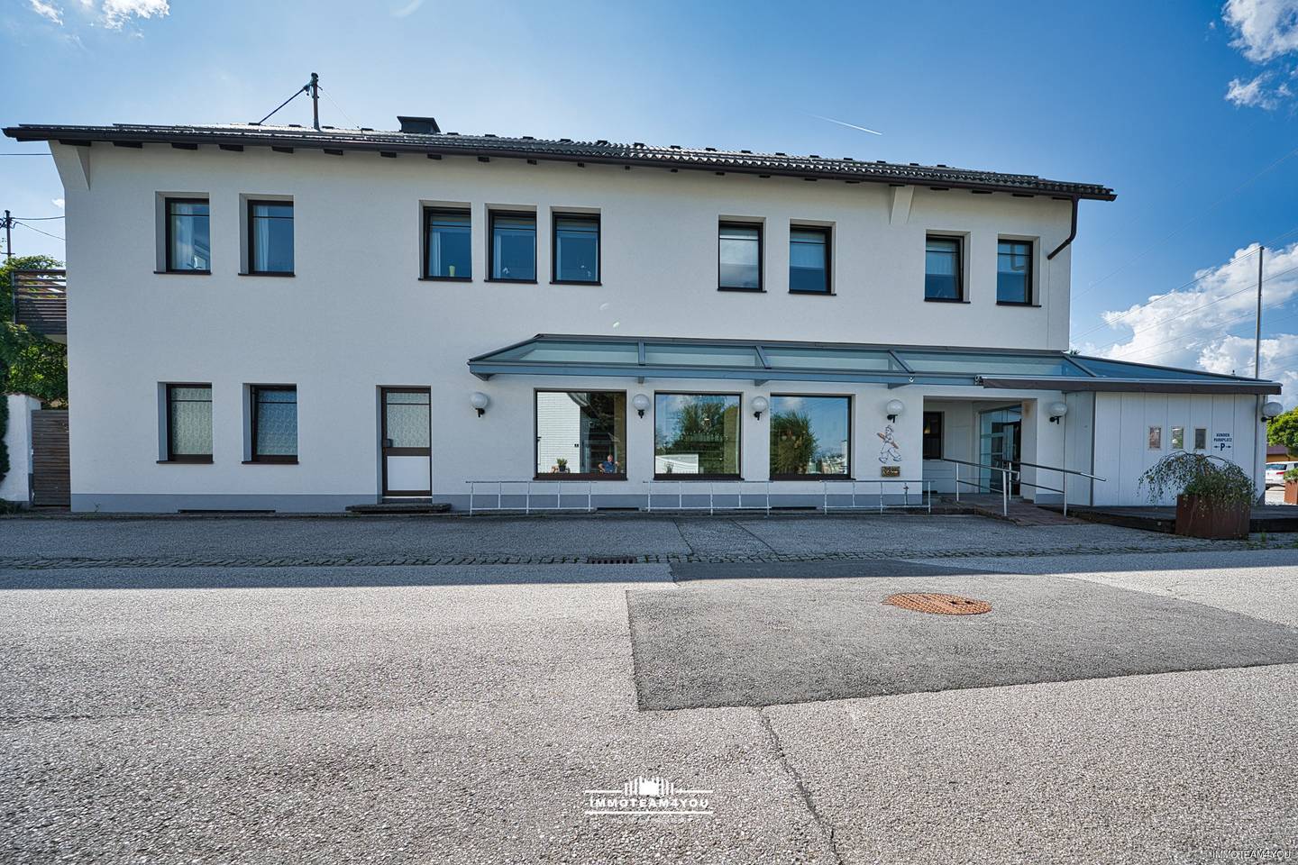 Wohn- und Geschäftshaus in Timelkam mit Potenzial – 1169 m² Nutzfläche