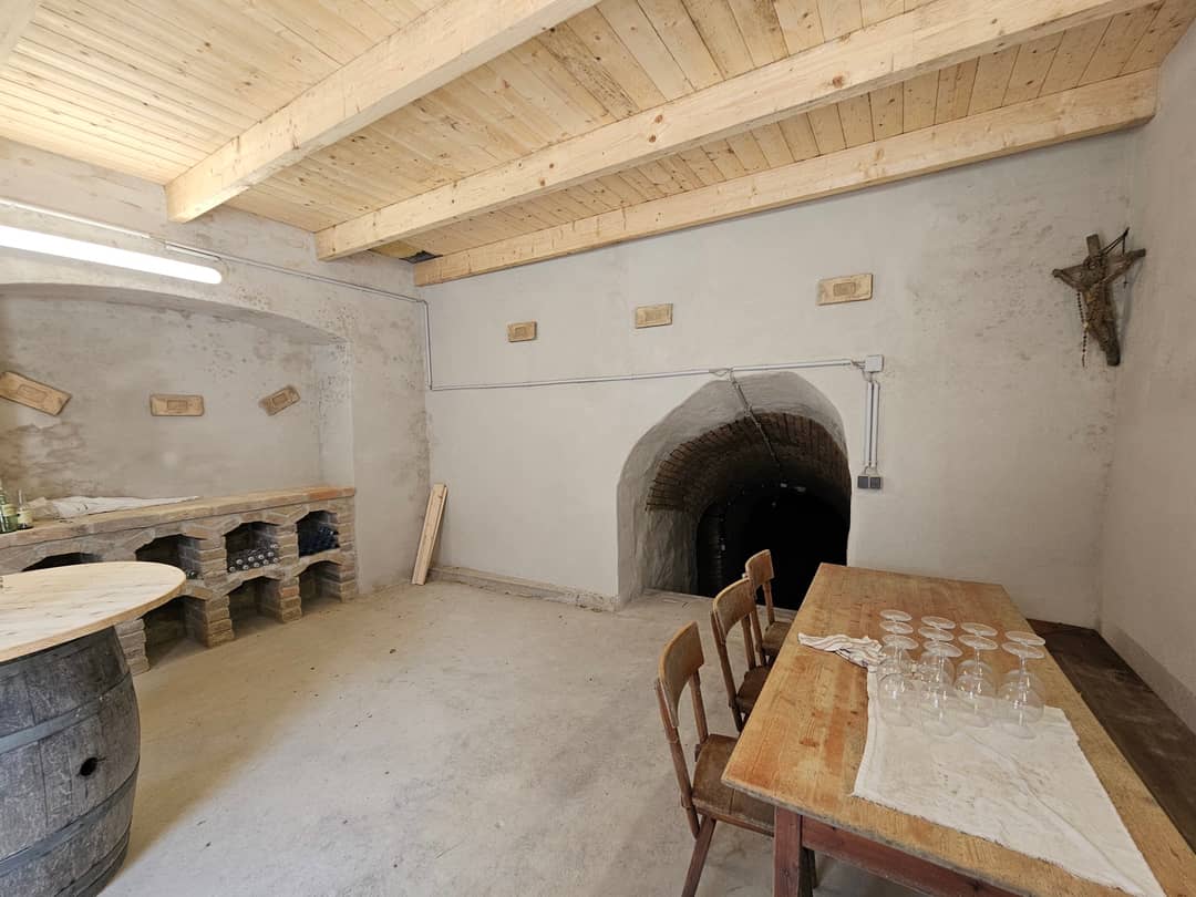 Sanierter Weinkeller mit historischem Charme in idyllischer Lage
