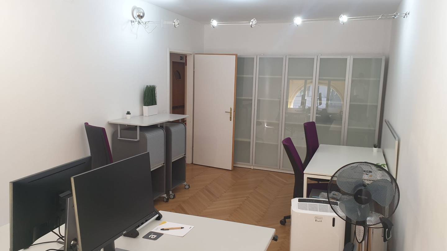Büro mit 3 Arbeitsplätzen in Bürogemeinschaft nahe Karlsplatz, Wien
