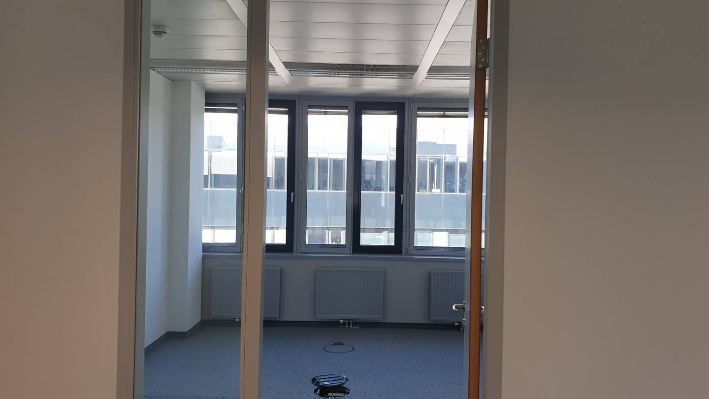 modern office space with terrace, attractive business environment?noplaceholder?,