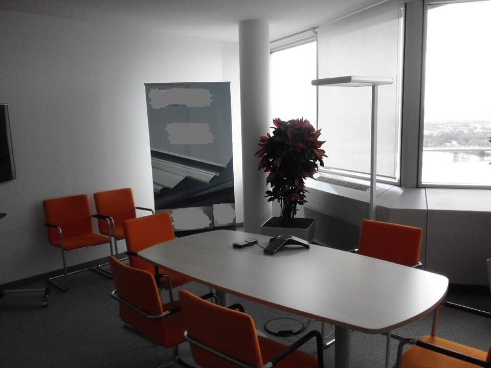 Office with a view, great business atmosphere, best accessibility, U6, ÖBB, parking spaces