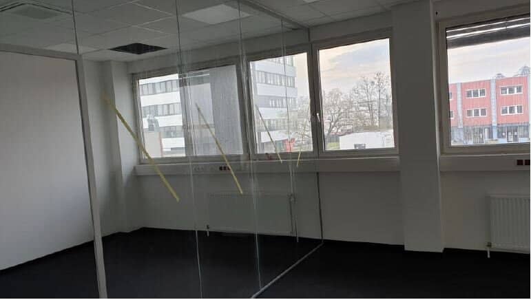 Modernes Büro, ca. 261 m² im 1.OG nahe Laxenburgerstraße in Wien