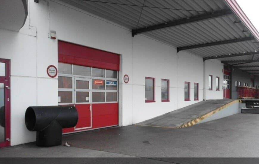 Warehouse and Office in Wiener Neudorf