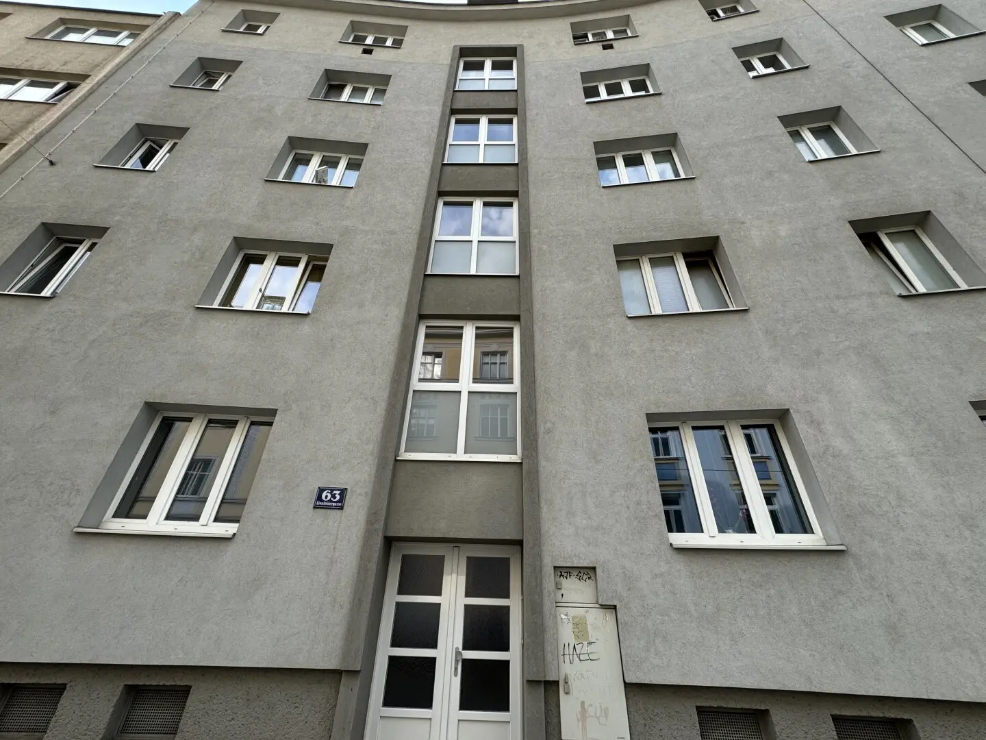 *Sanierungsbedürftiger Pärchenhit in absoluter Ruhelage bei Hernals* Ab sofort verfügbar!*