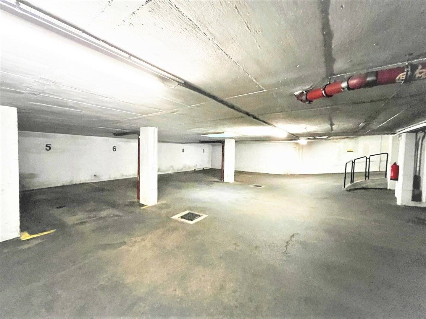 Garage space near Wien Hetzendorf Station