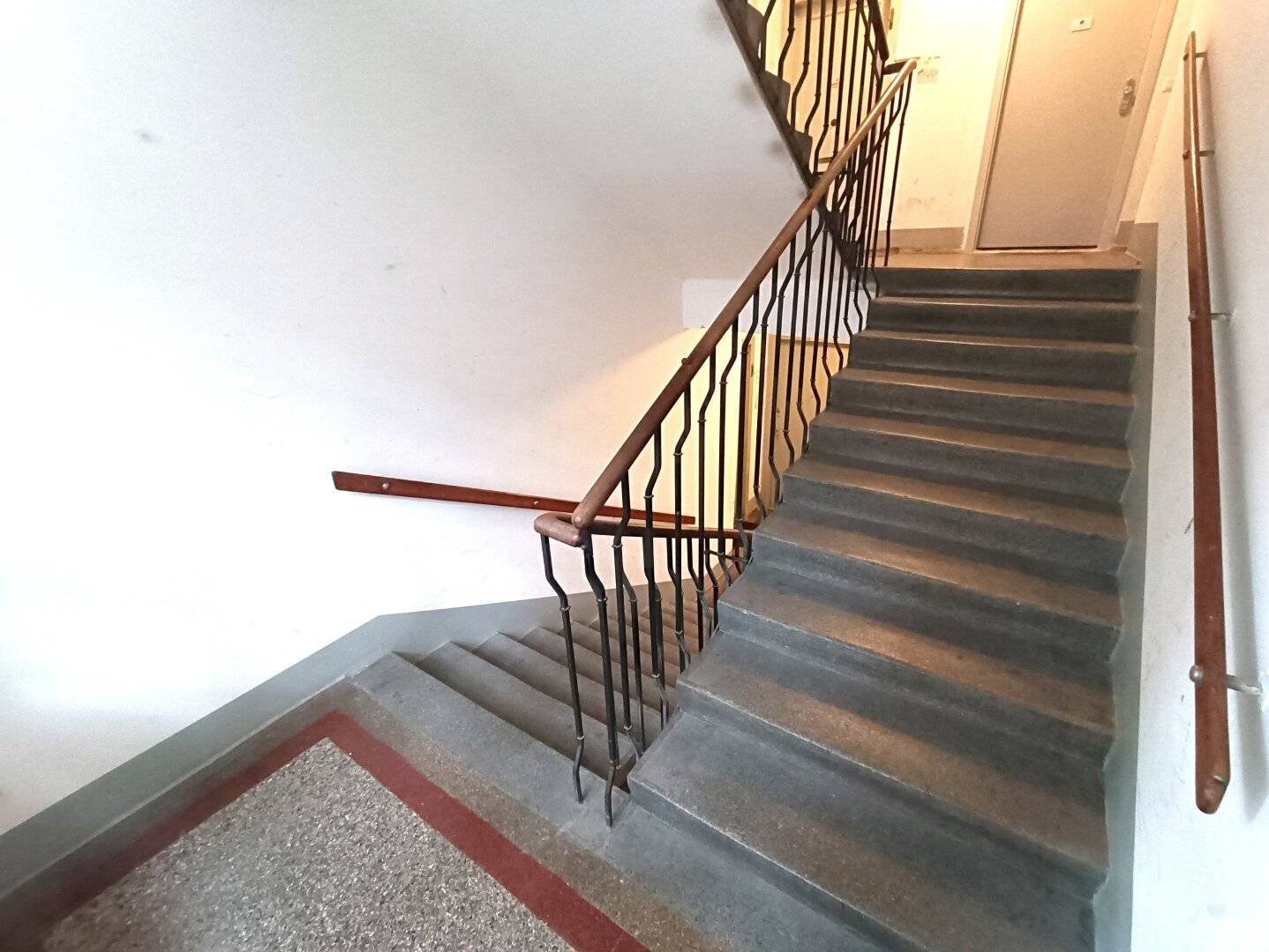 Hobbywerkstatt/Lagerfläche im Innenhof zum Schnäppchenpreis! Nähe U3 Ottakring - Straßenbahn Linie 2 Wilhelminenstraße direkt ums Eck!
