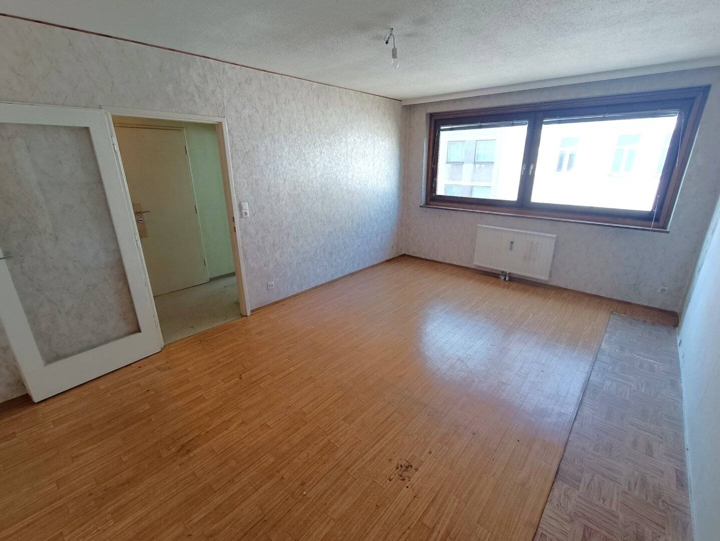 Bright two room apartment near U3 Kendlerstraße