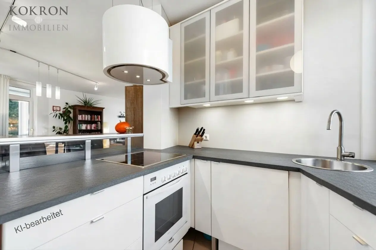 Double Income no Kids - lots of space for living, working, yoga,....,