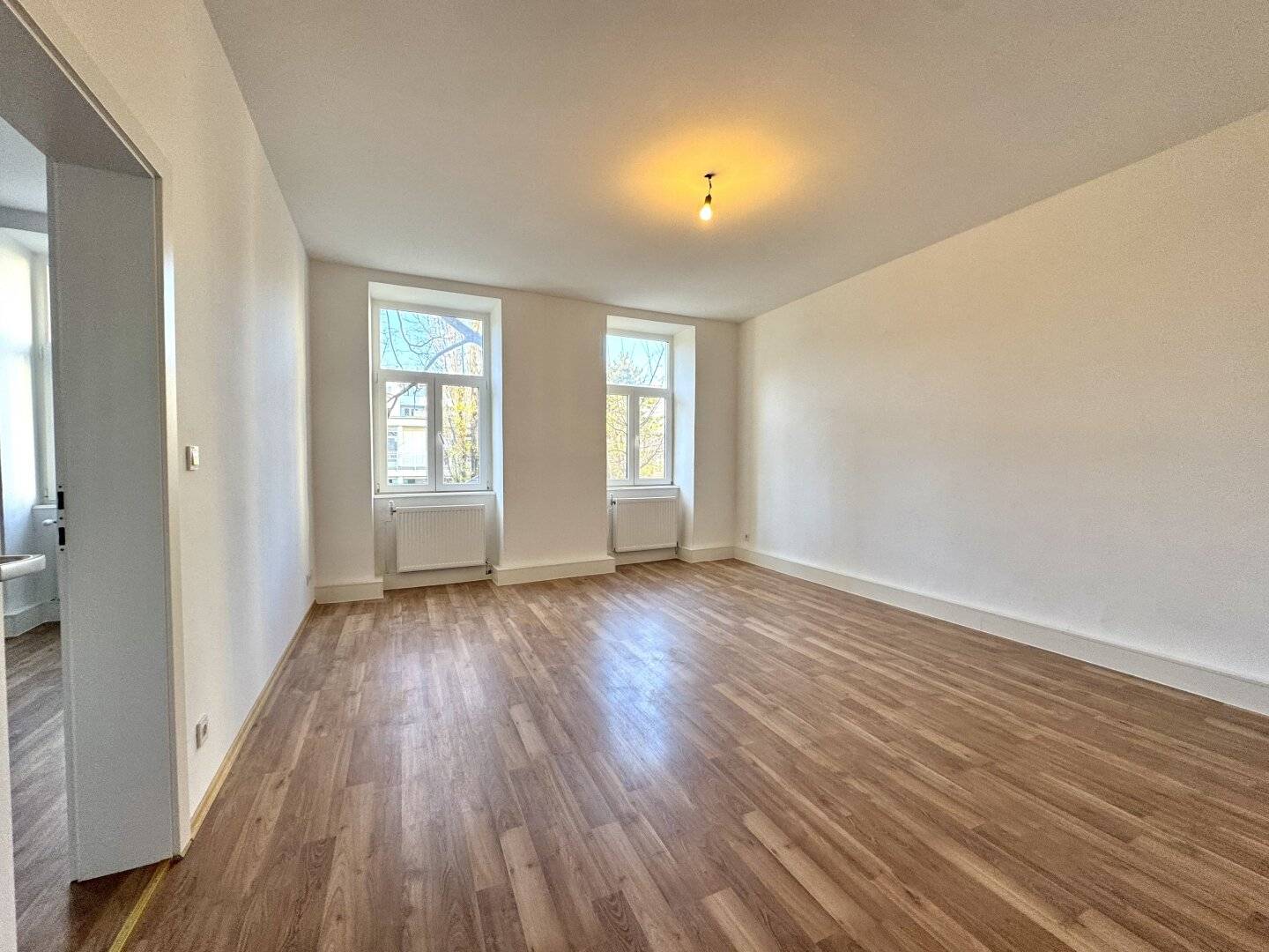 Cityapartment near U3 Schlachthausgasse - Charming old building in quiet location