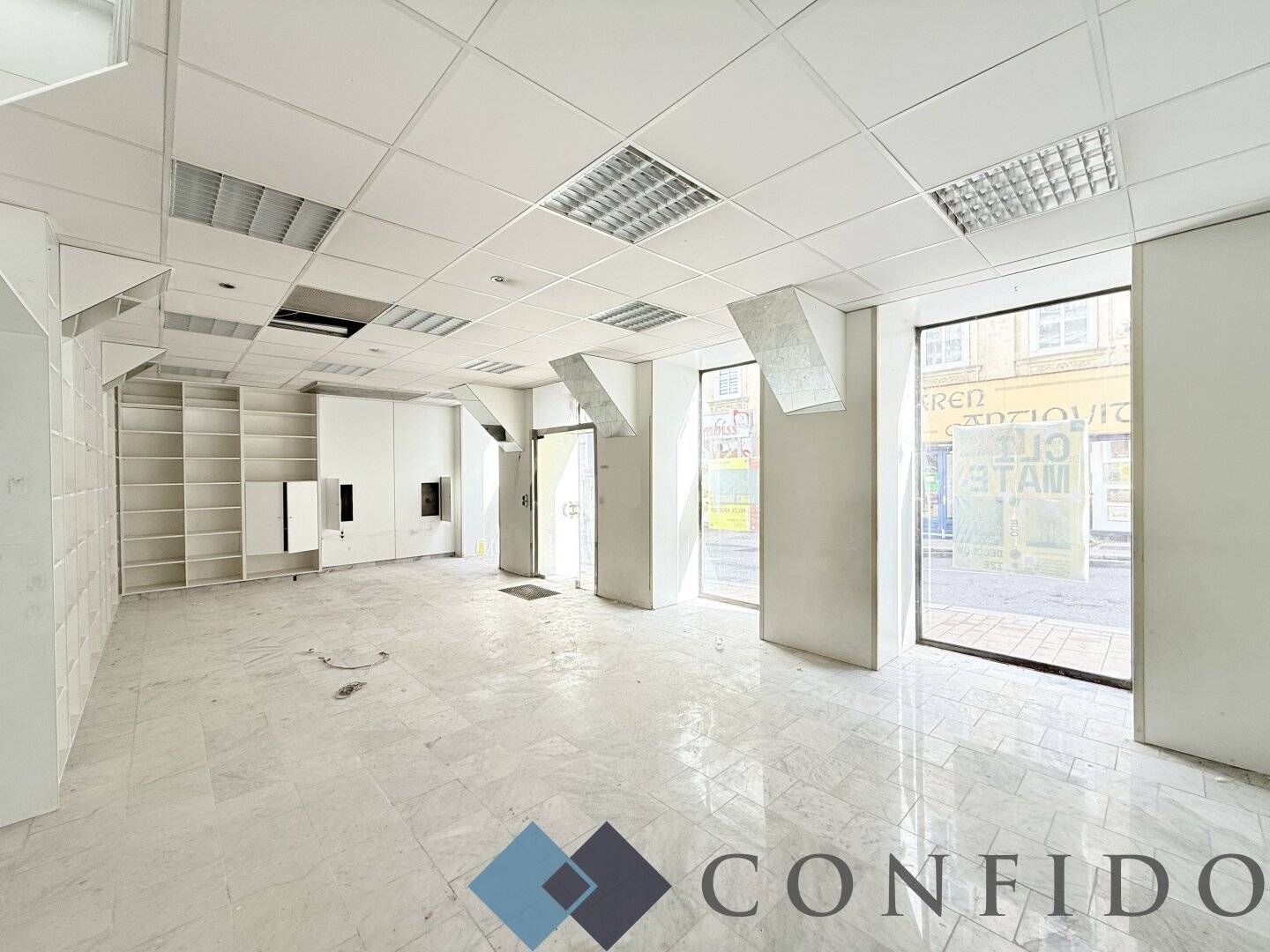 Neubaugasse commercial premises with potential in an urban trendy location