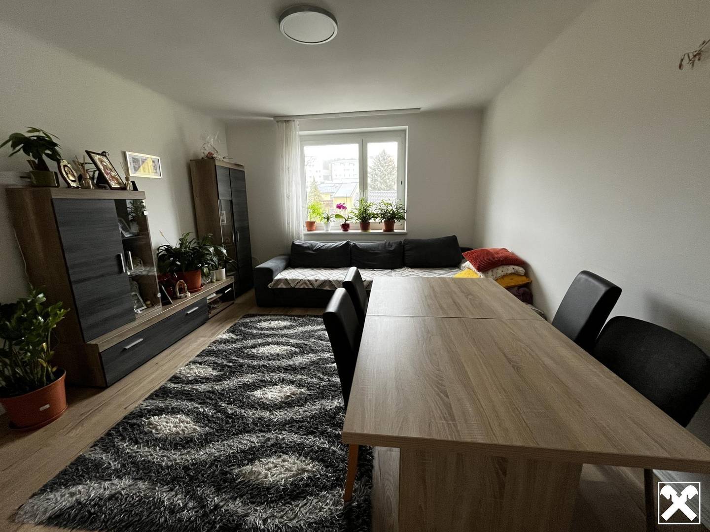 Wohnung kernsaniert nahe dem Bahnhof Balkon