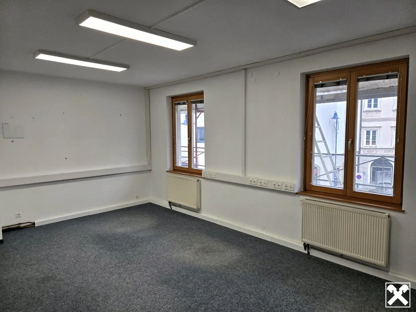 Helle Bürofläche in Haag nahe Zentrum, ca. 159 m², 7 Räume, 1 Küche