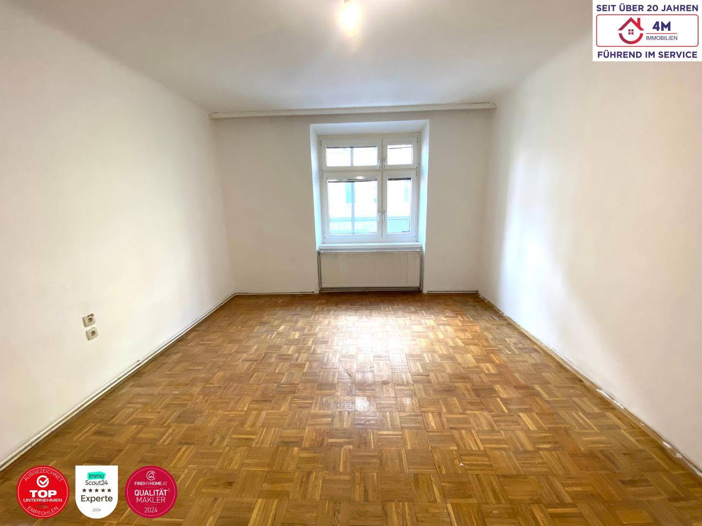 Wohnung Altbau hell mit Lift