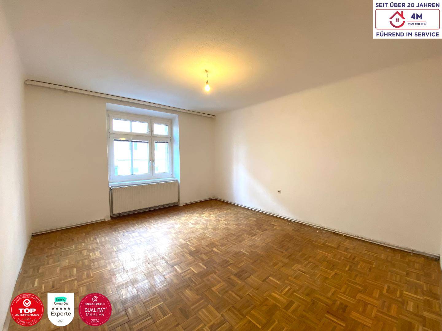 Wohnung Altbau hell mit Lift