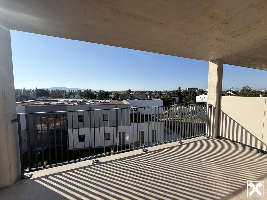 Geförderte Erstbezugswohnung mit Balkon und Tiefgaragenstellplatz