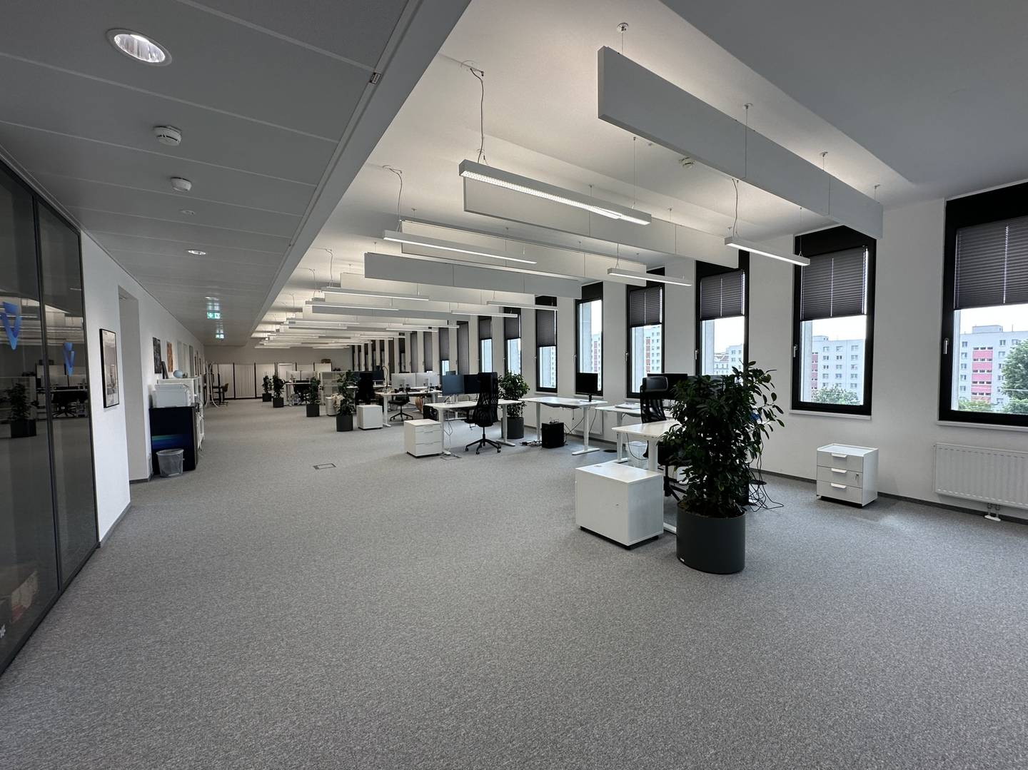 Apartment office space at Austria Campus 2 Garage the unheard proper way?  Wait no
