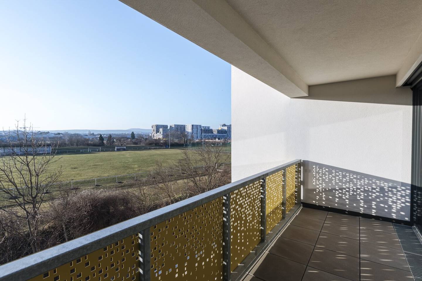 Erstbezug - Wunderschöne Drei-Zimmer-Vorsorgewohnung mit Loggia! Provisionsfrei!