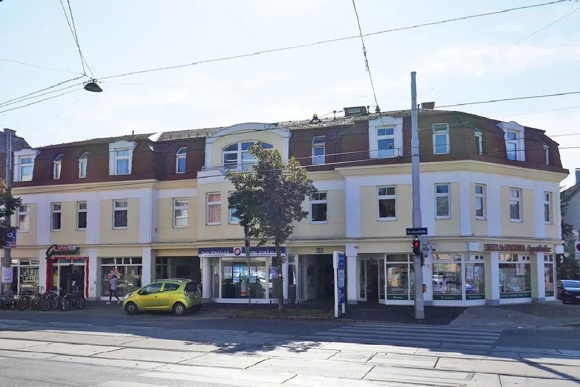 Spacious medical practice in a top location in Hütteldorf, also perfect as a joint practice