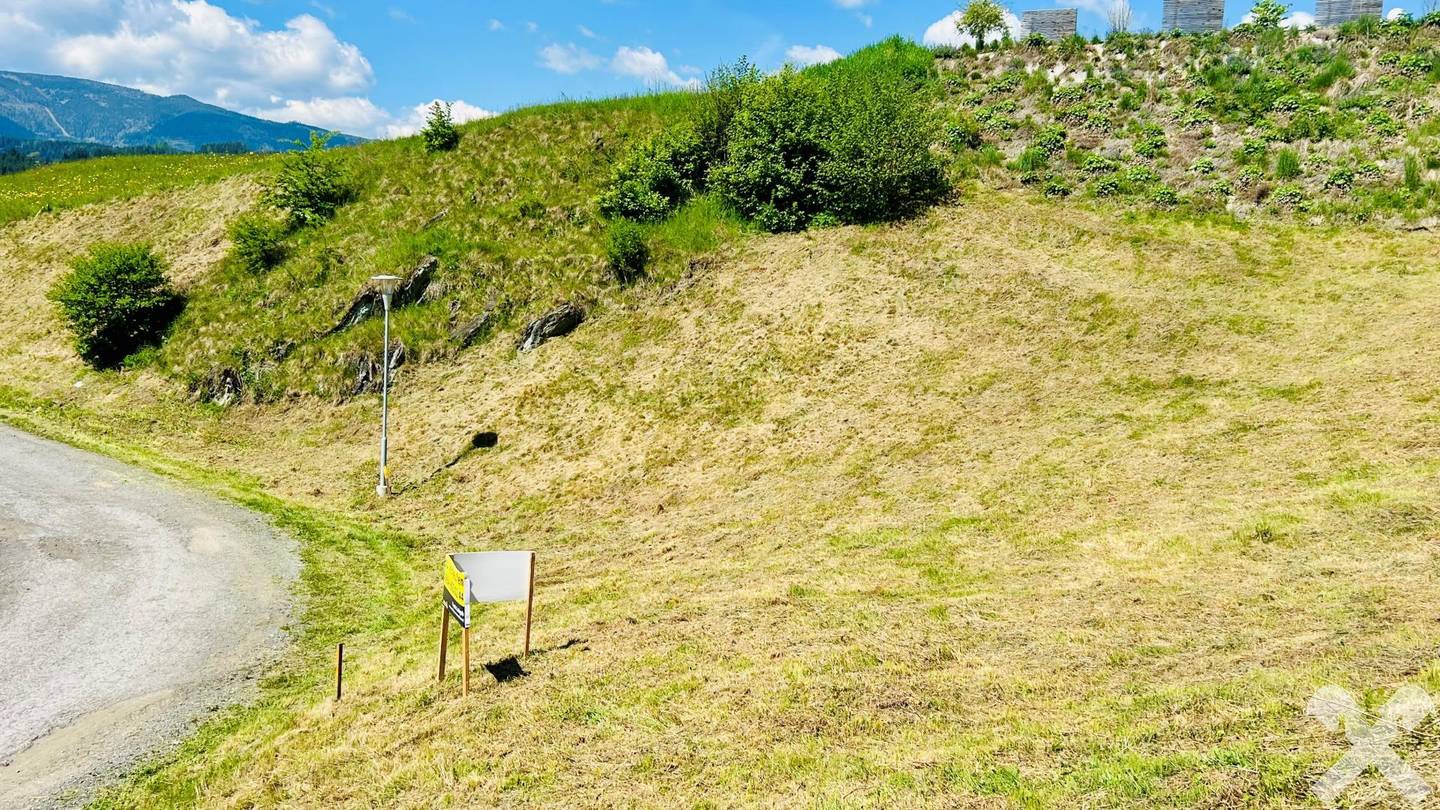 Baugrund in Neumarkt in der Steiermark mit Sonne & Aussicht