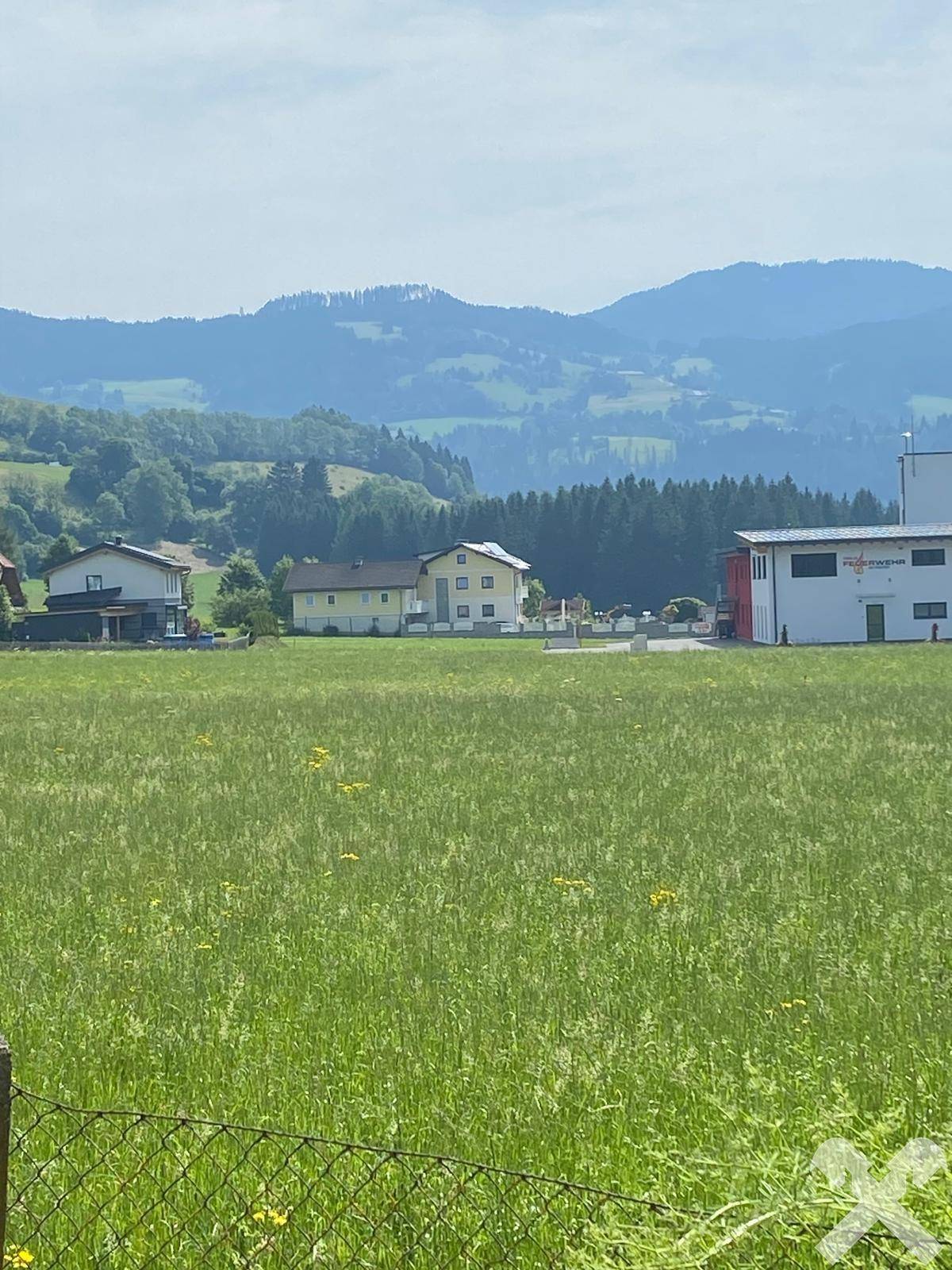 Sonniges, ebene Baugrundstück in Ranten mit guter Verkehrsanbindung
