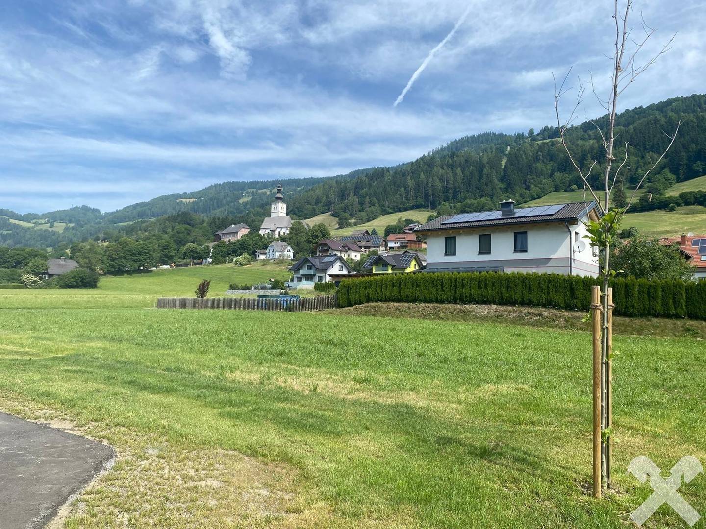 Sonniges, ebene Baugrundstück in Ranten mit guter Verkehrsanbindung