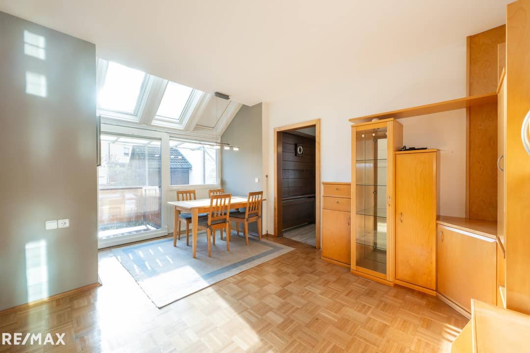 Wohnung ruhiger Stadtrand mit Garten und Garage