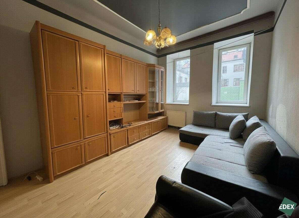 Sanierungsbedürftige Altbauwohnung nahe Matzleinsdorfer Platz