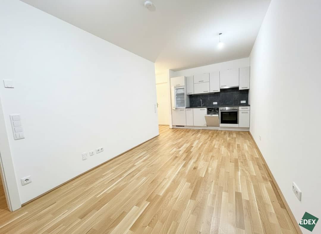 Helle 2-Zimmer-Wohnung mit Balkon und Einbauküche