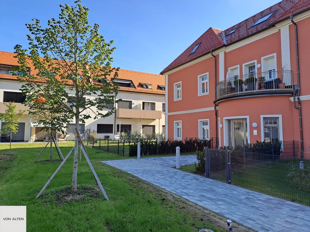 Apartment in historic factory with lift