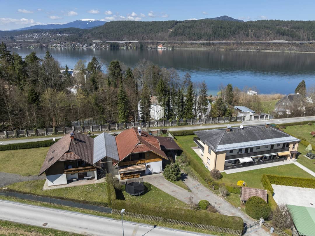 Einfamilienhaus in Schiefling am Wörthersee – Garten & 2 Balkone