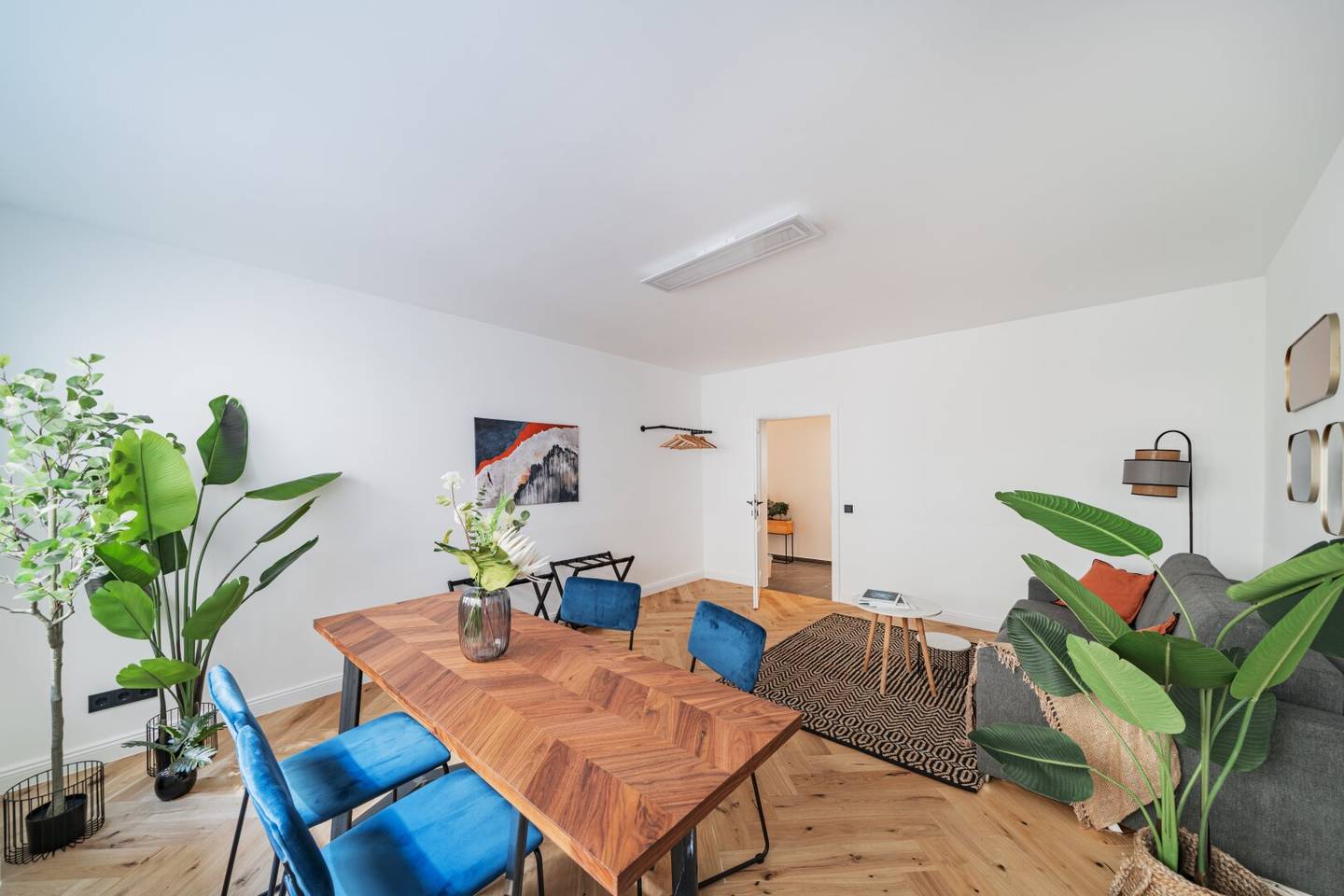 Elegante neuwertige Wohnung nahe Naschmarkt