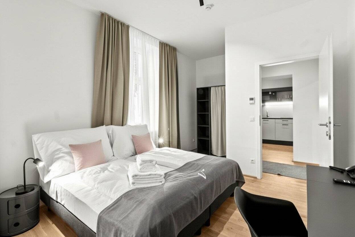 First occupancy apartment in Elterleinplatz area