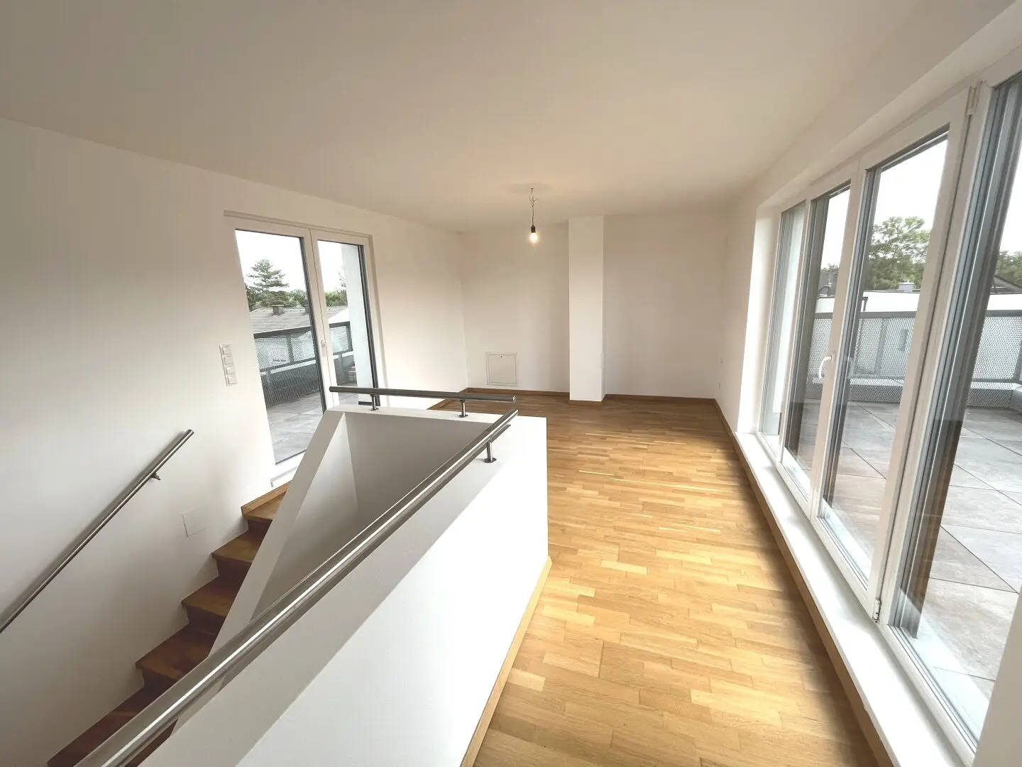 Investor House: Modern rented dream property in Strasshof - 5 rooms, garden, terraces and more for only €349,000.00