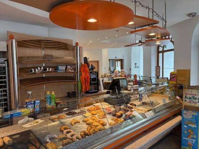 Cafe bakery investment in a busy location