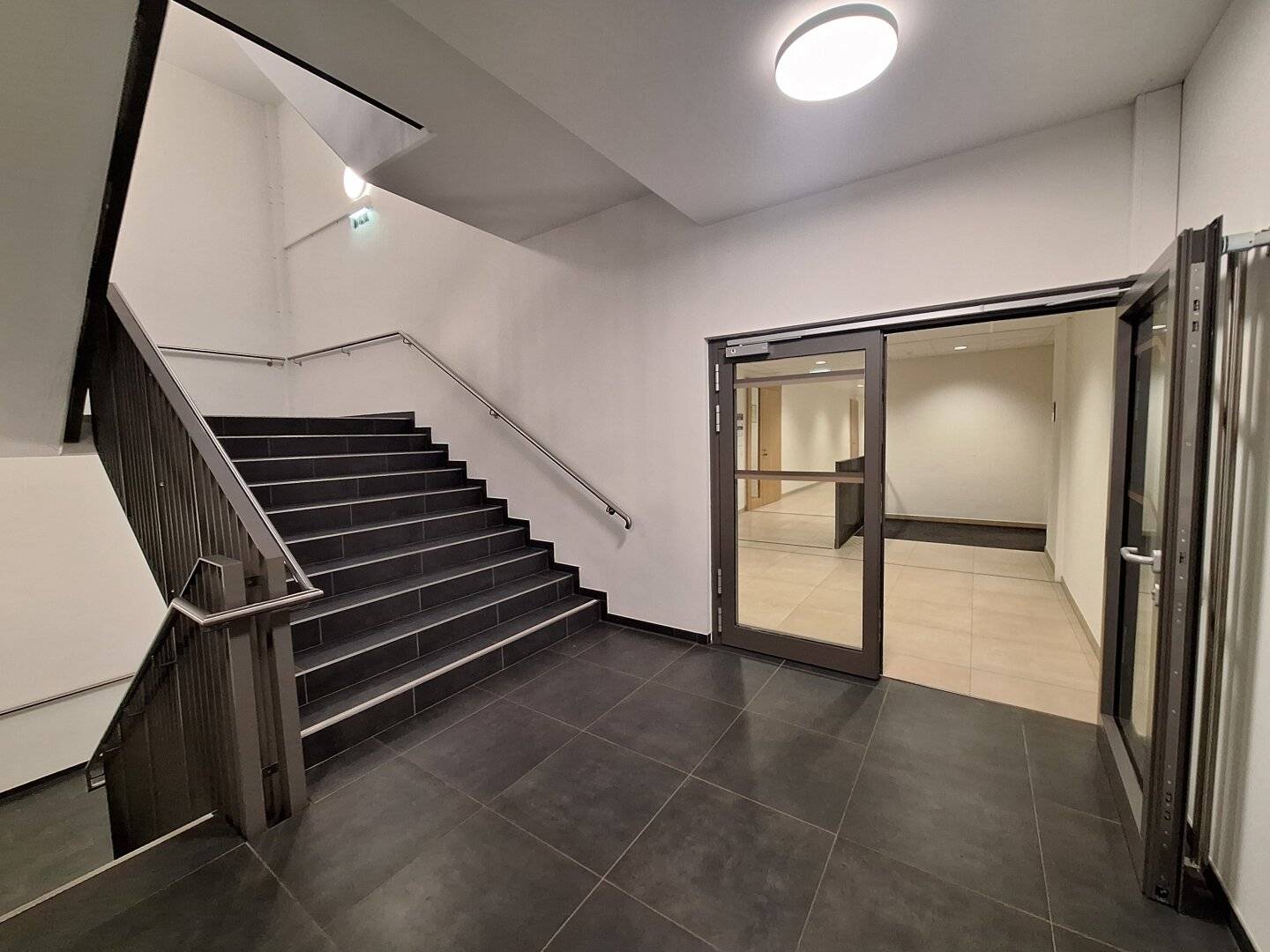 360 TOUR / First Occupancy - Modern, multifunctionally usable office/commercial space/clinic in the very best central location in Klagenfurt