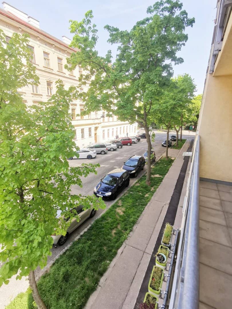 West facing loggia and built in kitchen near subway