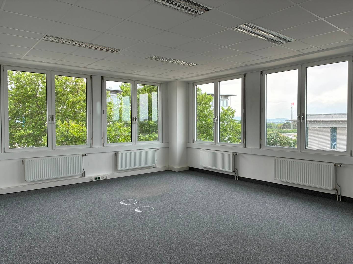 Moderner Business Park - Büros zu mieten - 2320 Schwechat