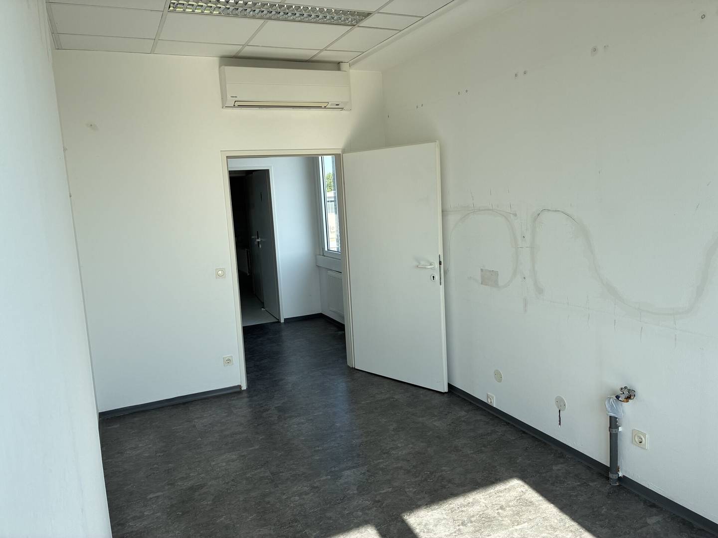 Moderner Business Park - Büros zu mieten - 2320 Schwechat