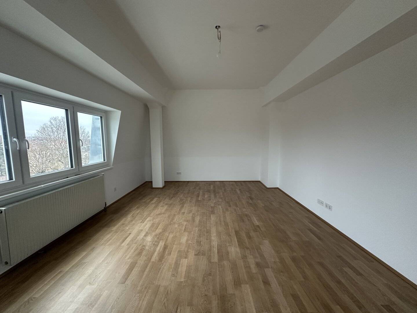Panorama Office with Terrace in 1130 Vienna - Hietzing