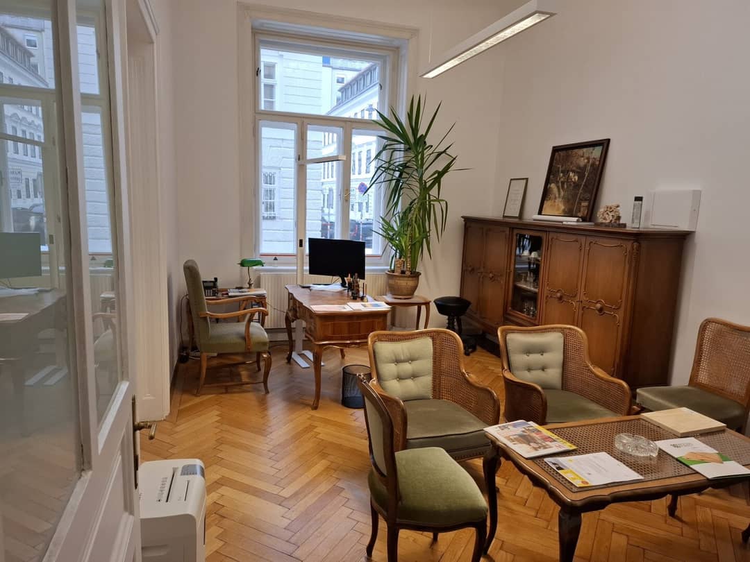 Büro 81 m² im Hochparterre nahe Mariahilfer Straße, U3-Neubaugasse