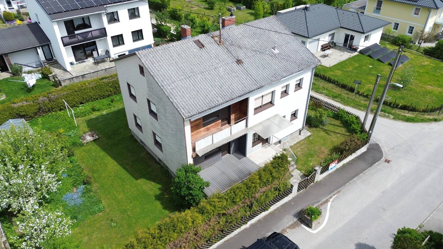 Einfamilienhaus mit großem Garten & Panoramablick in Rufling