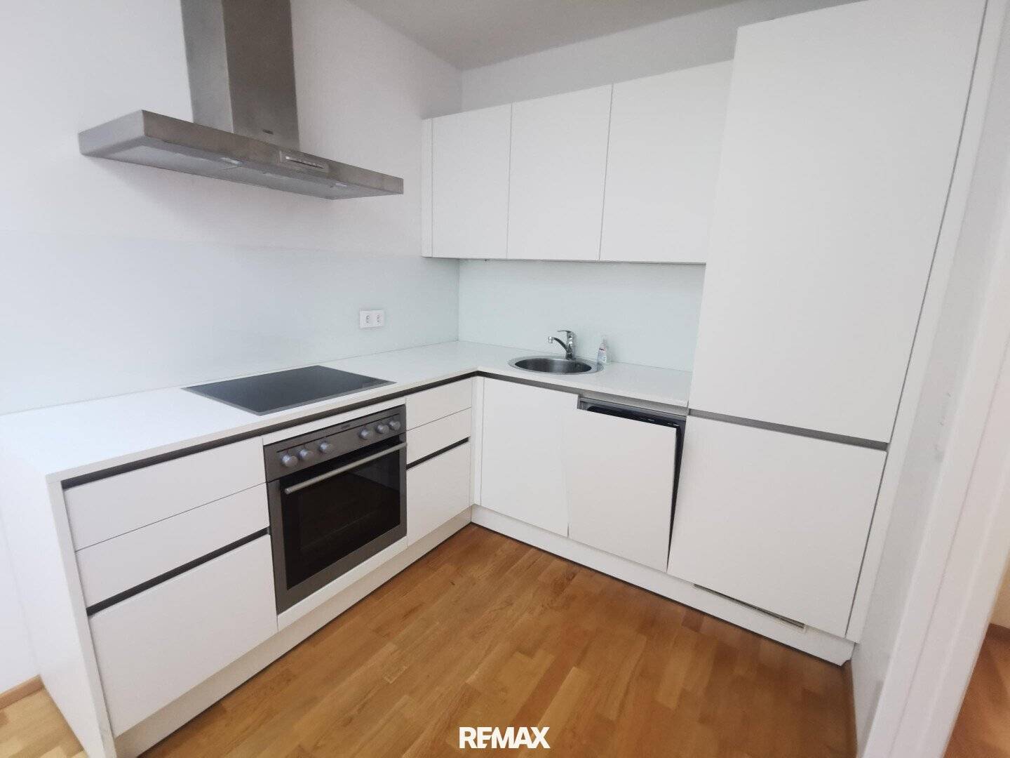 Dachgeschosswohnung Altbau Charme Donaukanal U4